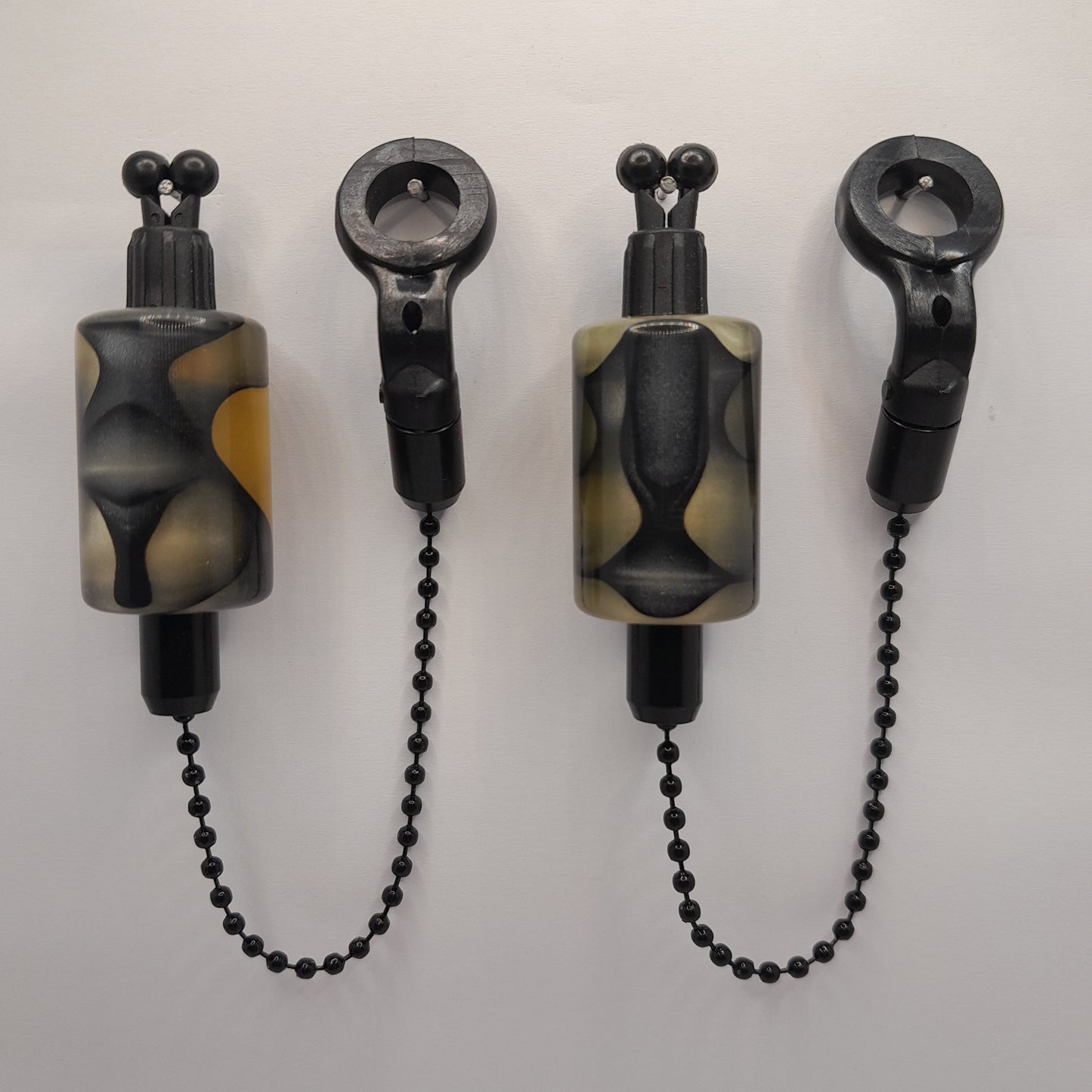 Set of 2 Green / Yellow / Metallic Camo Style Marbled Bobbins Ref 12